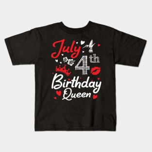 Born On July 4th Happy Birthday Queen Me You Nana Mommy Mama Aunt Sister Wife Cousin Daughter Niece Kids T-Shirt